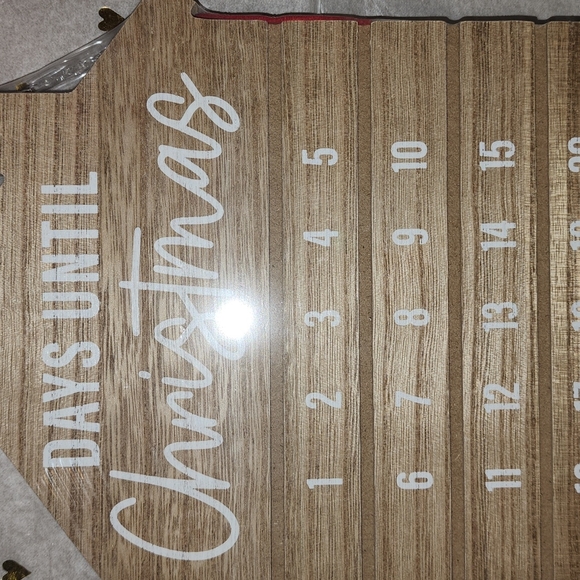 Brand new Christmas Advent Calendar house. - Picture 2 of 5